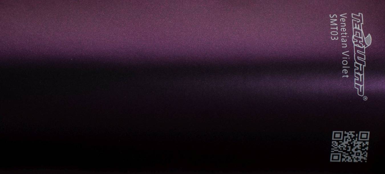 Teckwrap SMT03 Venetian Violet autófólia - Kép Teckwrap SMT03 Venetian Violet matt metál lila autófólia - Fotó